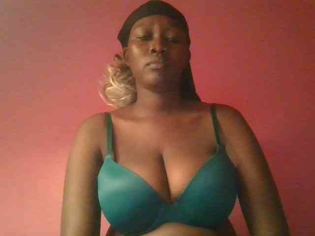 Sexxylucy webcam