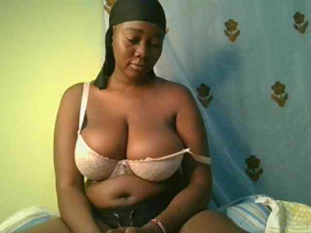 Sexxylucy webcam