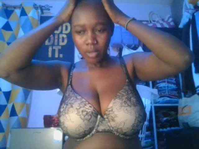 Sexxylucy webcam