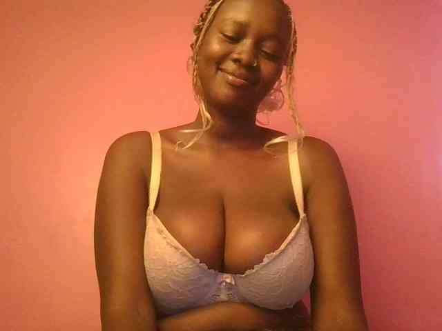 Sexxylucy webcam