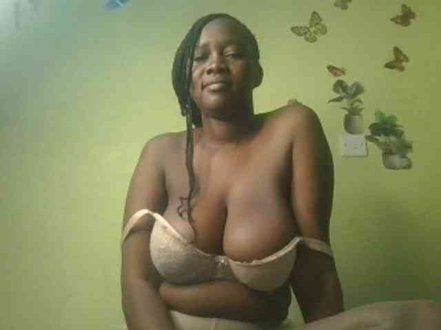 Sexxylucy webcam