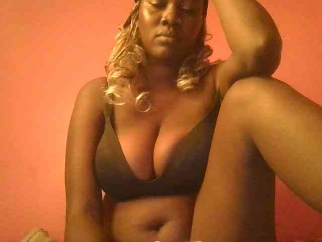 Sexxylucy webcam
