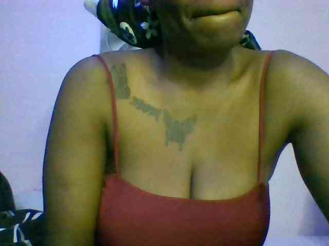 Cutelucy webcam
