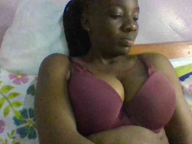 Cutelucy webcam
