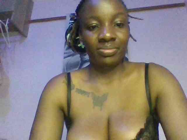 Cutelucy webcam