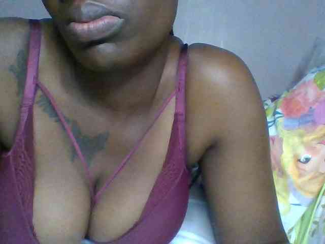 Cutelucy webcam