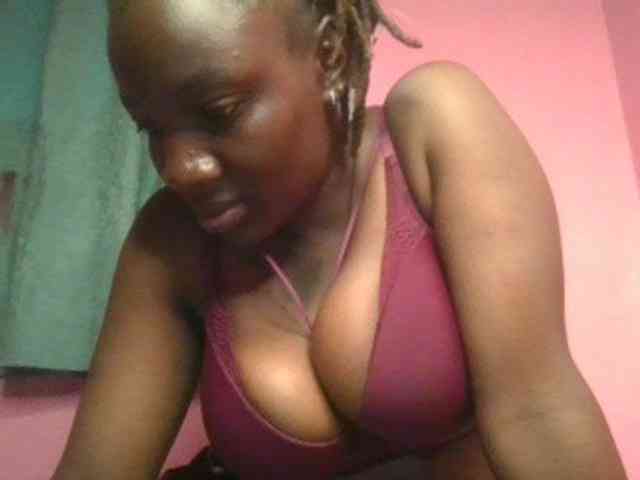 Cutelucy webcam