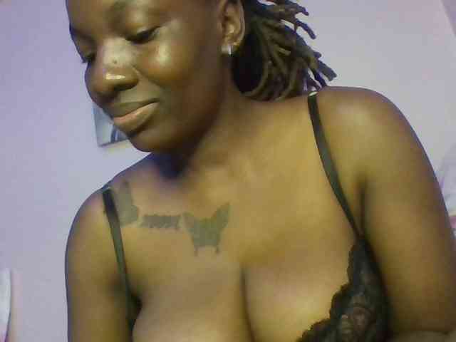 Cutelucy webcam