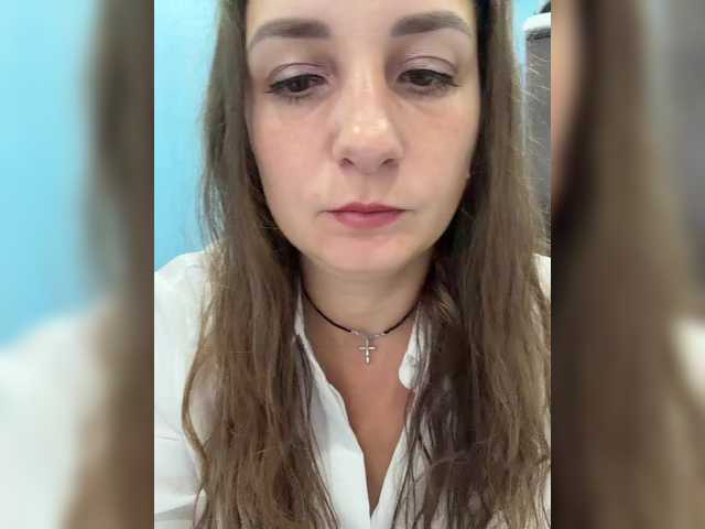 CreamRaspberrya live webcam show