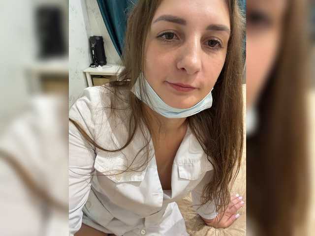 CreamRaspberrya live cam on BongaCams