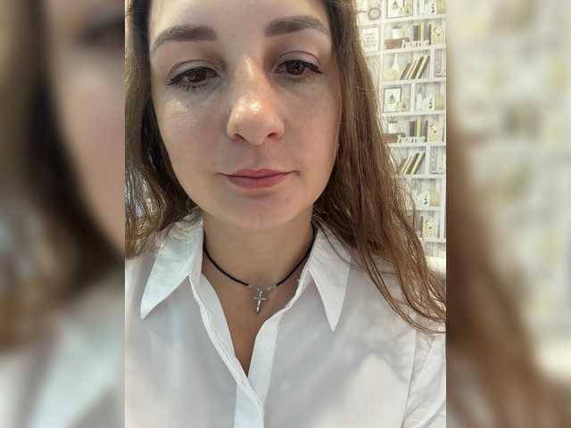 CreamRaspberrya live webcam show