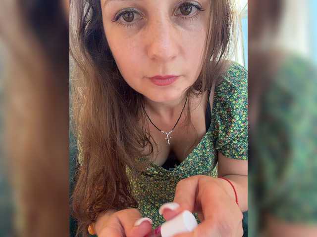 CreamRaspberrya live cam on BongaCams