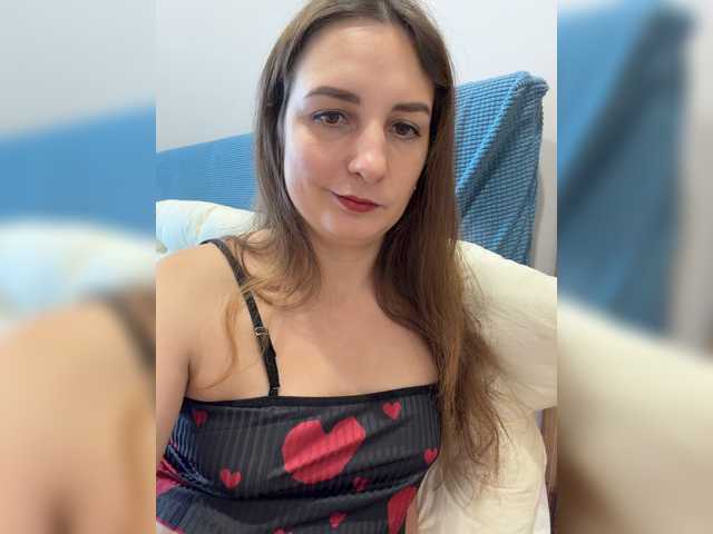 CreamRaspberrya