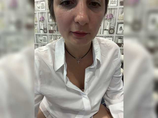 CreamRaspberrya live cam on BongaCams