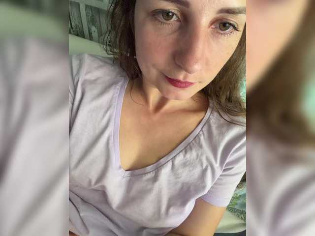 CreamRaspberrya