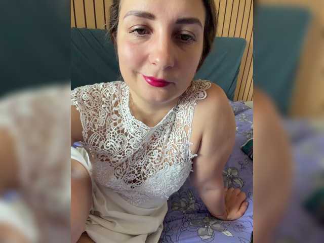 CreamRaspberrya live cam on BongaCams
