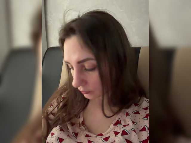 CreamRaspberrya