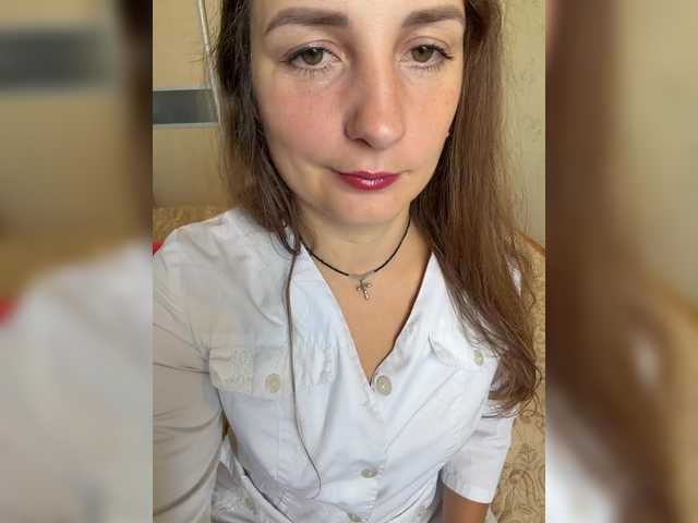 CreamRaspberrya