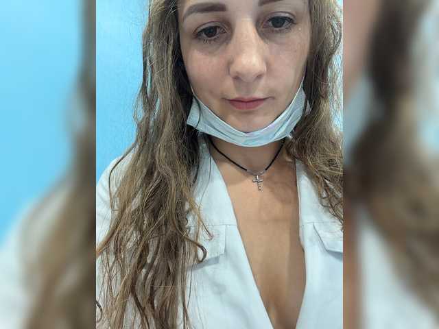 CreamRaspberrya live webcam show