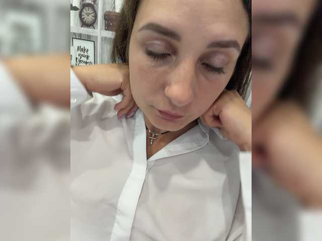 CreamRaspberrya live cam on BongaCams