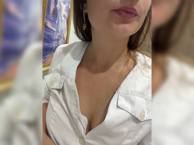 CreamRaspberrya live cam on BongaCams