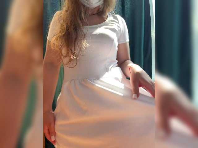 CreamRaspberrya live cam on BongaCams
