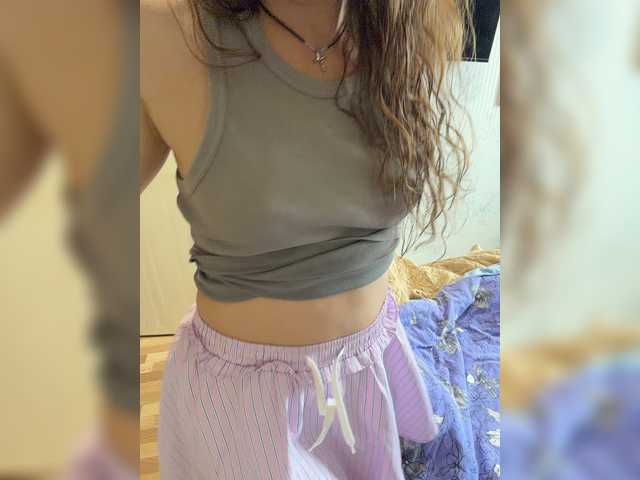 CreamRaspberrya