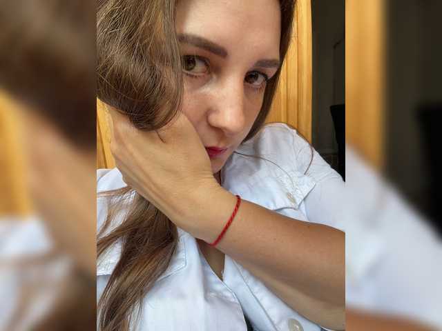 CreamRaspberrya live cam on BongaCams
