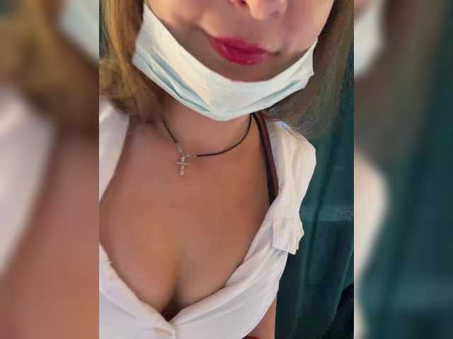 CreamRaspberrya
