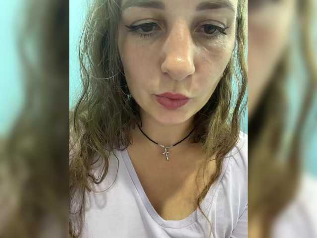CreamRaspberrya live cam on BongaCams
