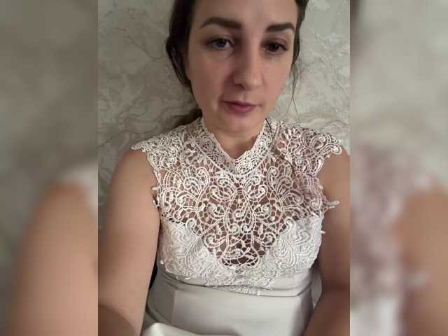 CreamRaspberrya live cam on BongaCams