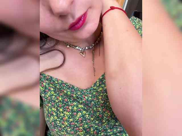 CreamRaspberrya Sex Cam Show