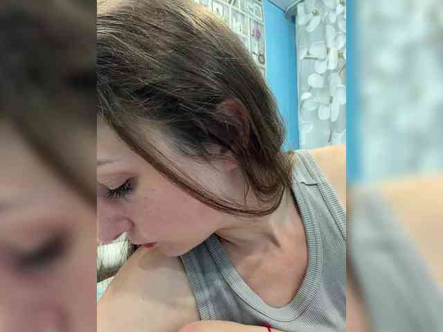 CreamRaspberrya Sex Cam Show