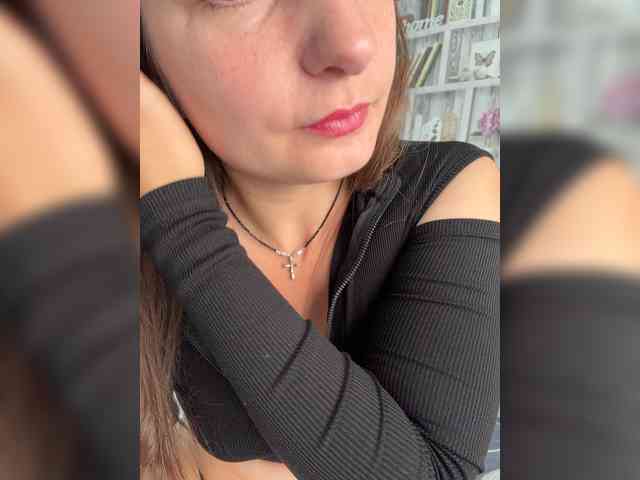 CreamRaspberrya Sex Cam Show