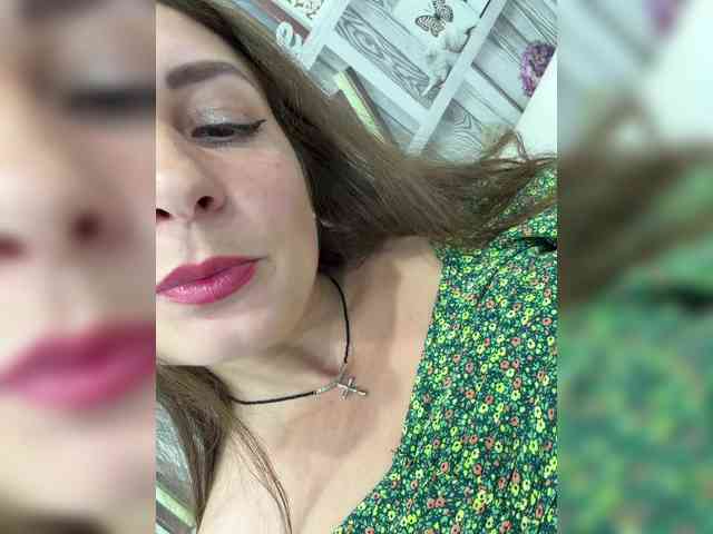CreamRaspberrya Sex Cam Show