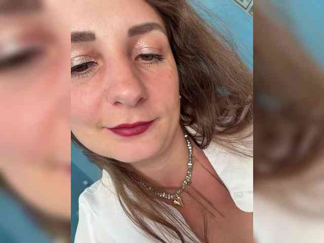 CreamRaspberrya Sex Cam Show