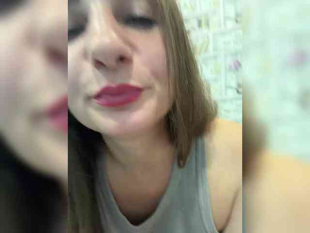 CreamRaspberrya Sex Cam Show