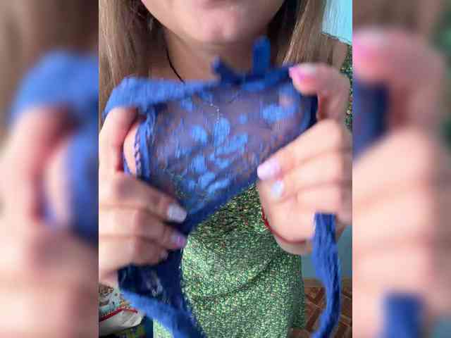 CreamRaspberrya Sex Cam Show