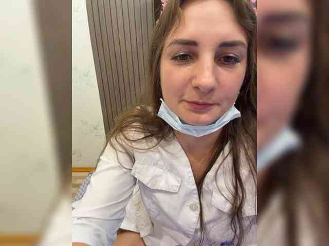 CreamRaspberrya