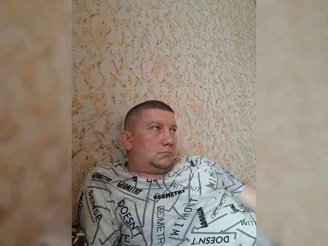 Johnny5a Live Webcam on BongaCams