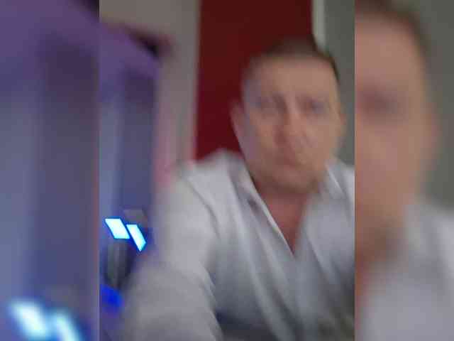 Johnny5a