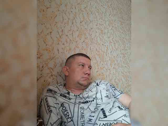 Johnny5a Live Webcam on BongaCams