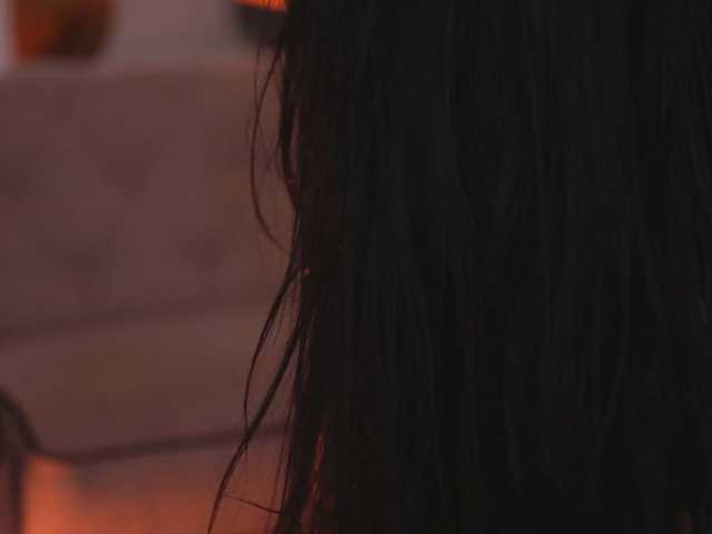 GallienneGolld, en directo ahora en BongaCams