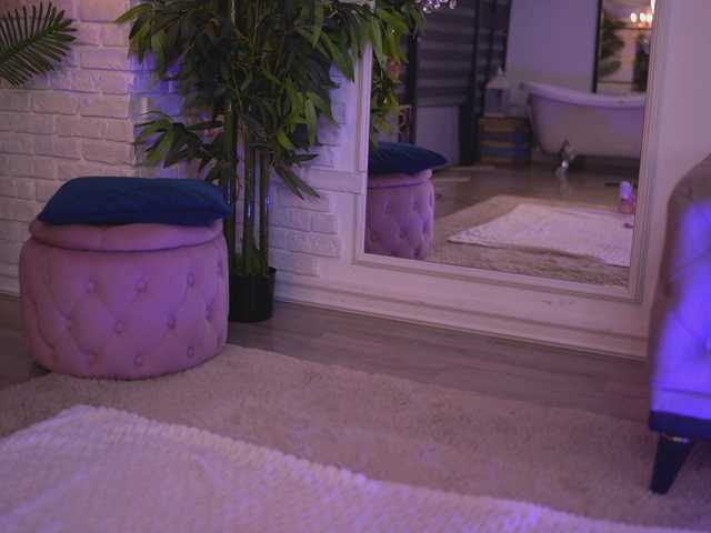 GallienneGolld, en directo ahora en BongaCams