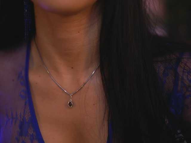 GallienneGolld, en directo ahora en BongaCams