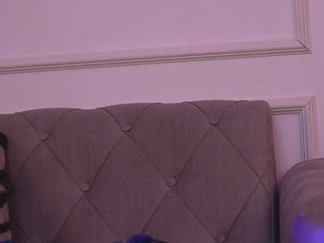 GallienneGolld, en directo ahora en BongaCams