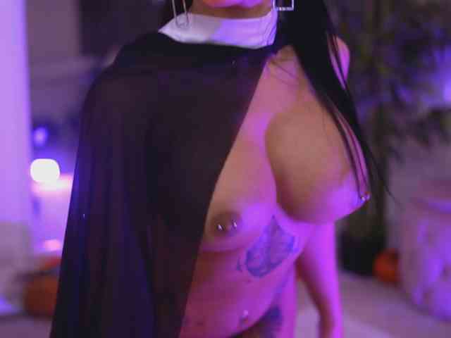 Modelo: GallienneGolld