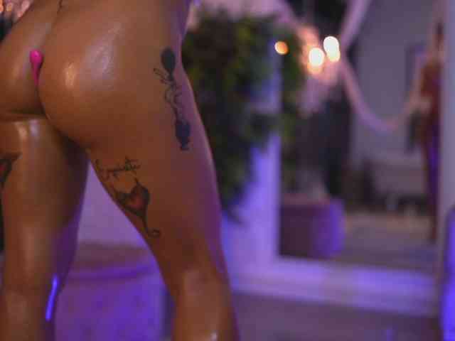 Modelo: GallienneGolld