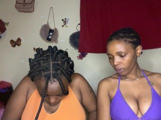 Bondeddesire's Live Webcam