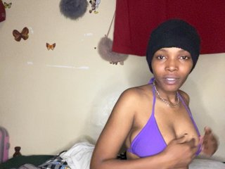 Bondeddesire's Live Webcam